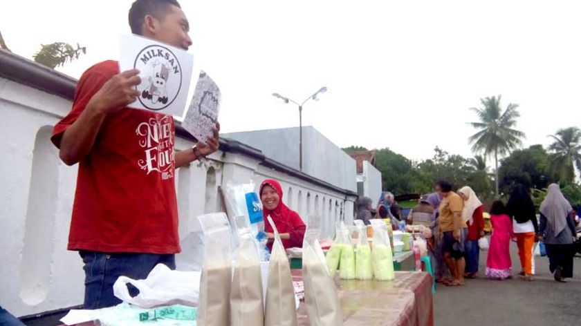 Berkah Ramadan, Omzet Pedagang Takjil Alun-alun Banyumas Capai Ratusan Ribu Perhari