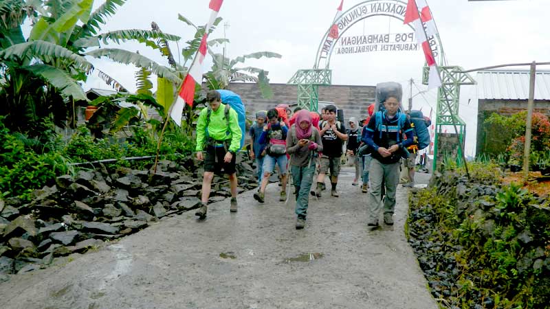 Pendaki Gunung Slamet Turun Hingga 80 Persen