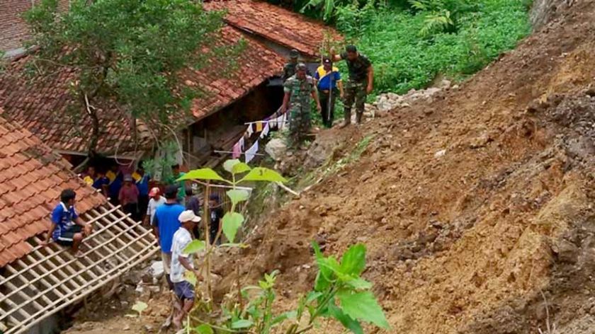 Perbaikan Talud Karangpucung Akibat Longsor Tunggu Bina Marga