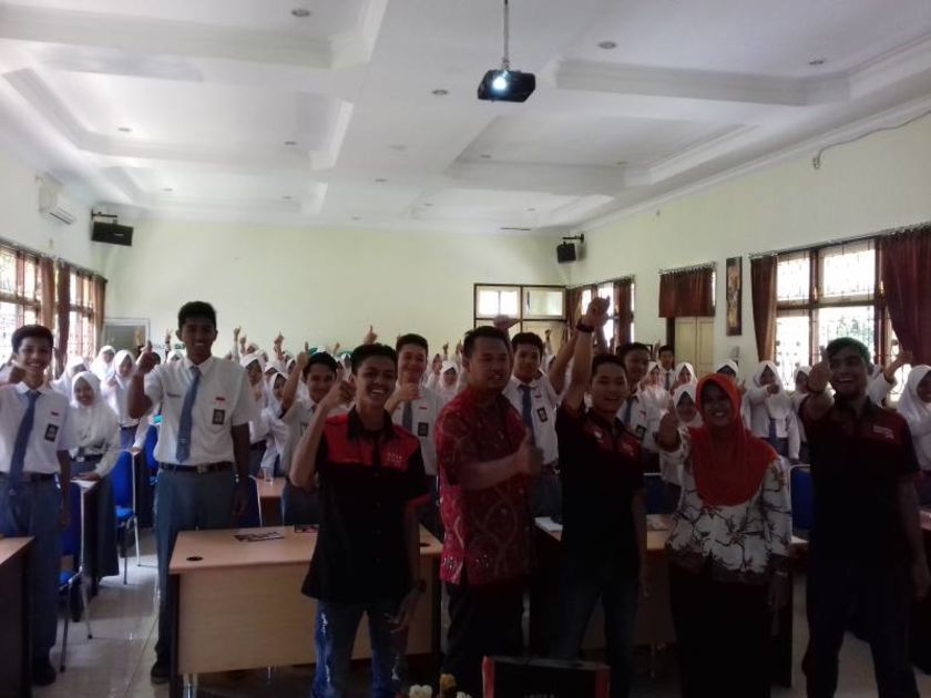 Pujianto, Pengusaha Muda yang Rajib Berbagi Ilmu Bisnis