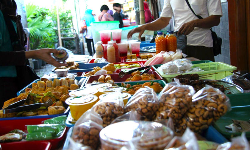 Ramadan, Bulan Penuh Berkah Bagi Pedagang