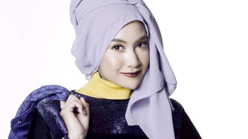 Tips Rambut Berhijab Bebas Lepek