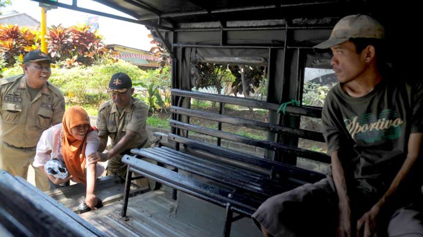 Satpol PP Purwokerto Jaring PGOT Untuk Diserahkan ke Balai Rehabilitasi Sosial