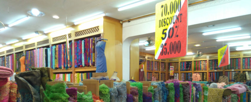 Laris Textile Diskon Hingga 50 Persen