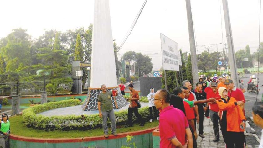 Taman Maerakaca Kelurahan Bancar Jadi Lokasi Mesum, Warga Mengadu ke Bupati