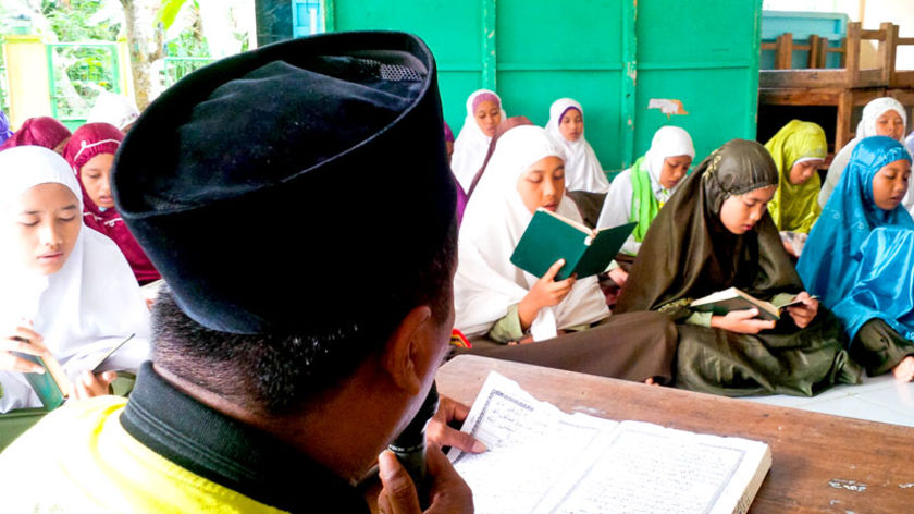 Terapkan Pendidikan Untuk Kesalehan Hidup  Di SMP Al Hikmah Kawunganten