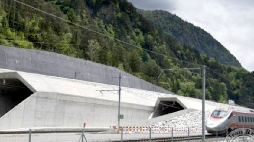 Swiss Resmikan Terowongan 57 Km