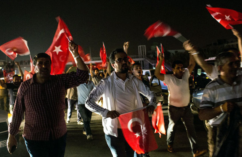 Kudeta Turki: Rakyat Bersatu karena Tak Mau Militer Berkuasa