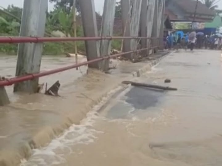 Hujan Intensitas Tinggi, Cilacap Dikepung Banjir