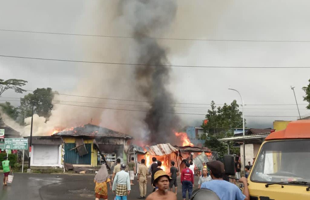 Kerugian Kebakaran di Desa Krangean Kertanegara Capai Rp 300 Juta