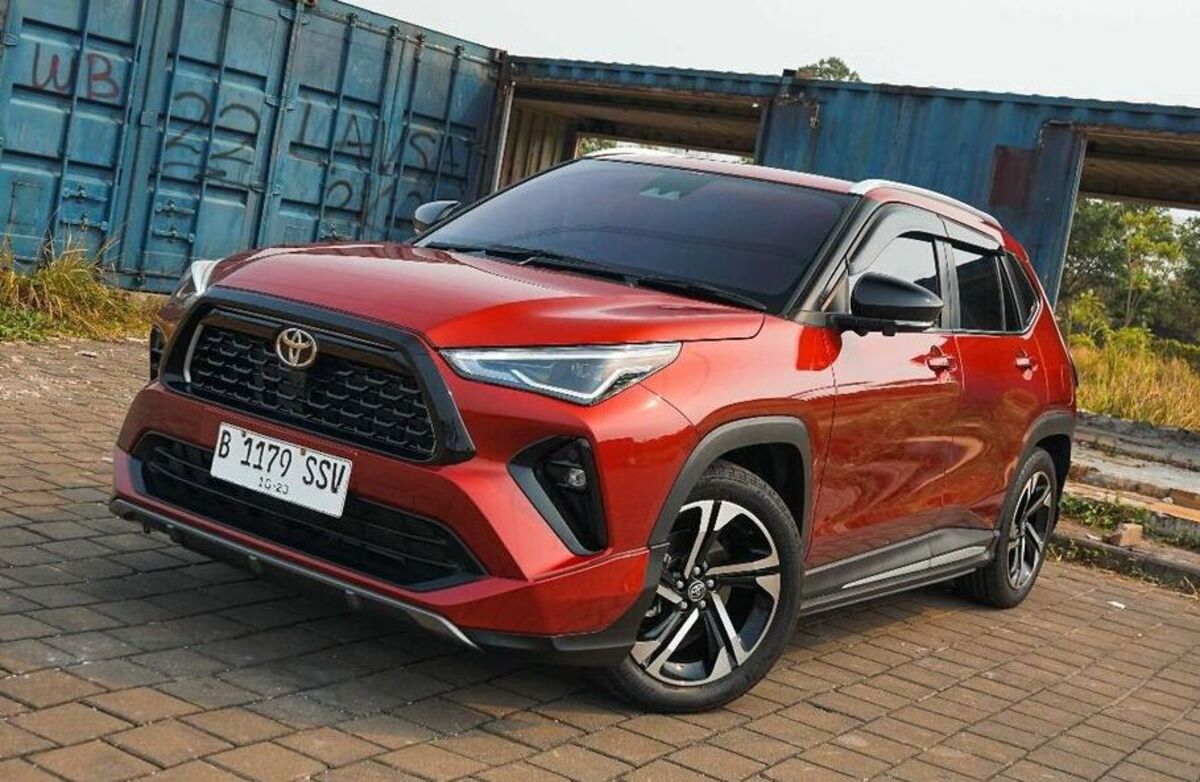 Yaris Cross HEV Resmi Mejeng di GIIAS 2025, Hybrid Irit & Kekinian!