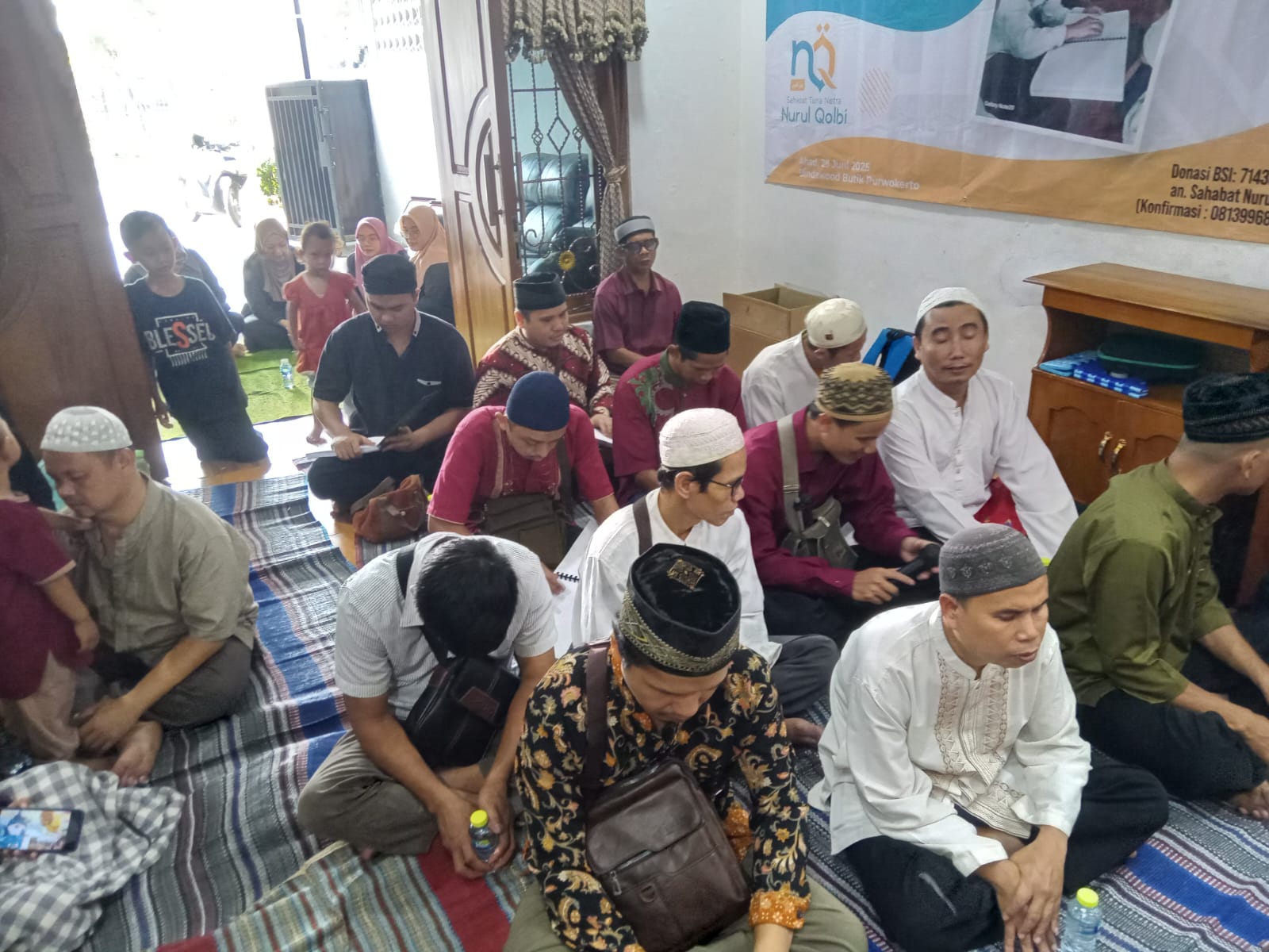 Nurul Qolbi Jadi Sahabat Tunanetra, Bukti Iman Tak Butuh Mata