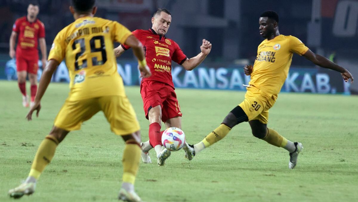 Link Live Streaming Liga 1 Hari Ini, Semen Padang vs Madura United dan Jadwal Tayang!