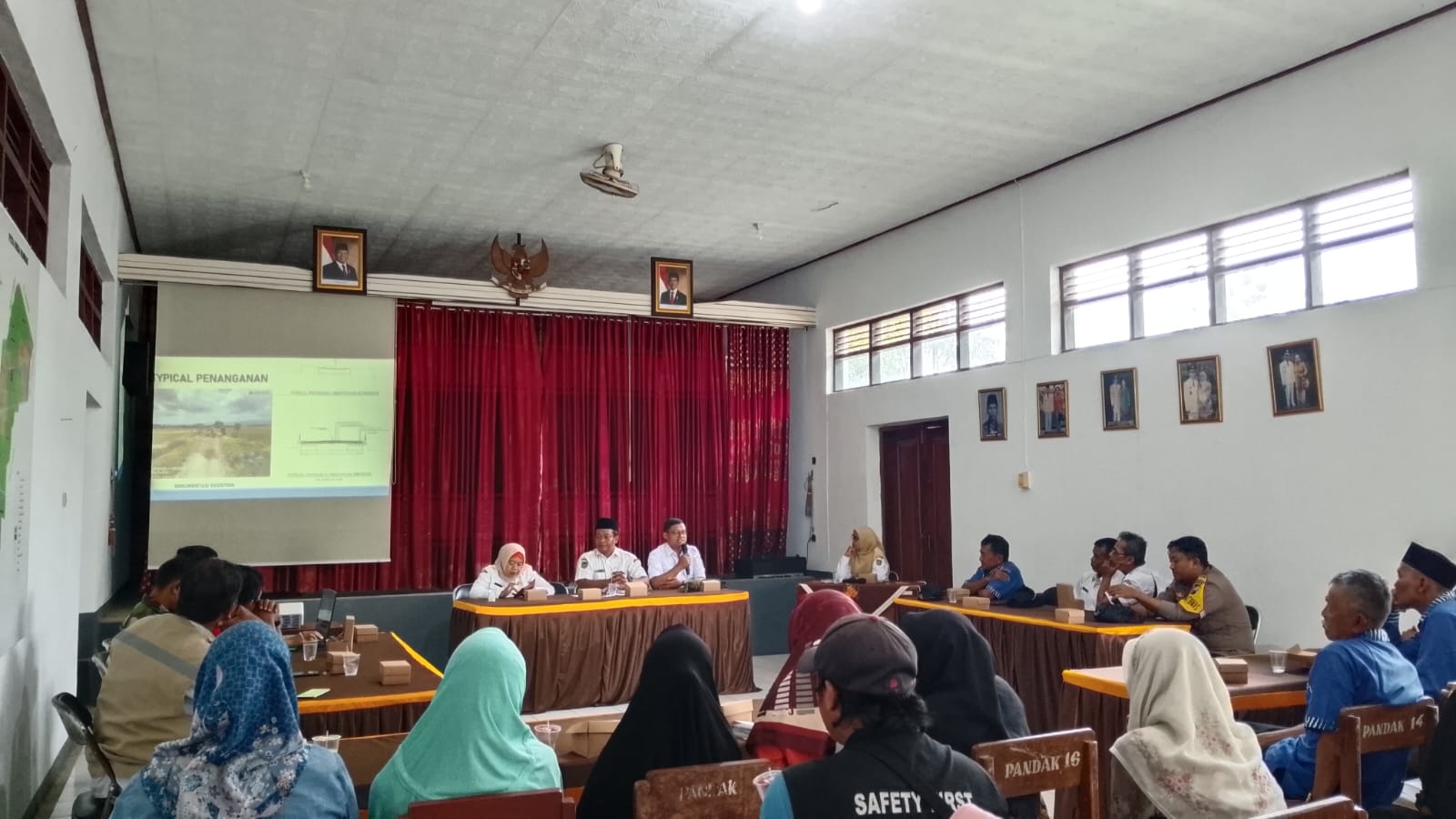 Sebagian Warga Sumpiuh Banyumas Keberatan Proyek Pelebaran Jalan, Pelebaran Tanpa Ganti Untung Dipersoalkan
