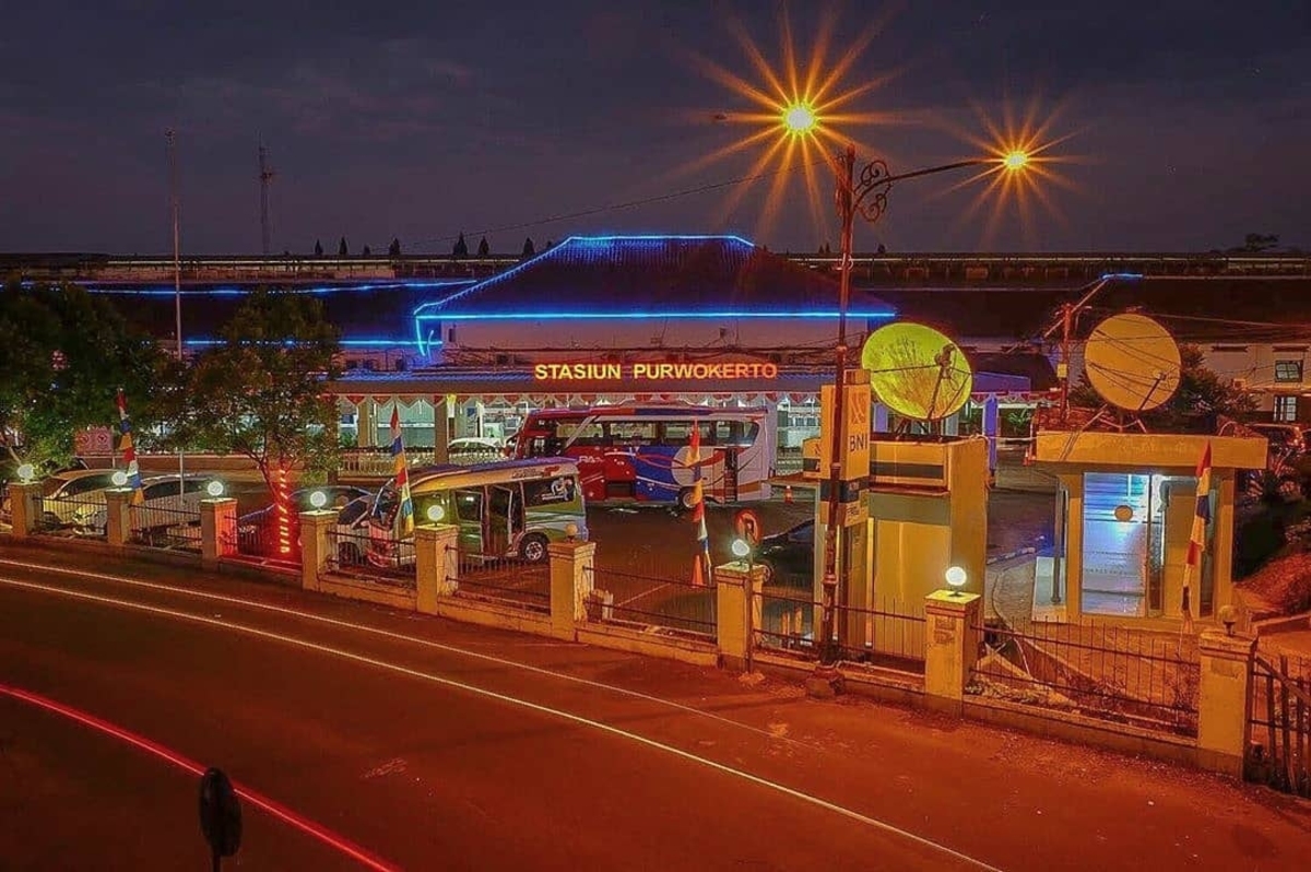 5 Hotel Favorit Dekat Stasiun Purwokerto dengan Fasilitas yang Buat Nyaman Menginap