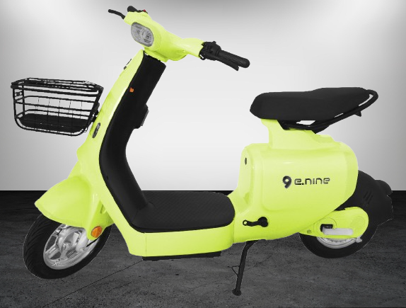 Motor Listrik Paling Praktis, Enine X-Pro Tinggal Tempel Kartu Langsung Nyala!