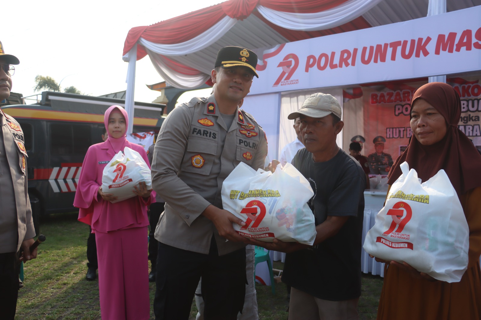 Bazar Paket Sembako Rp 150 Ribu Ditebus Rp 50 Ribu, Hari Bhayangkara ke-79 di Kebumen