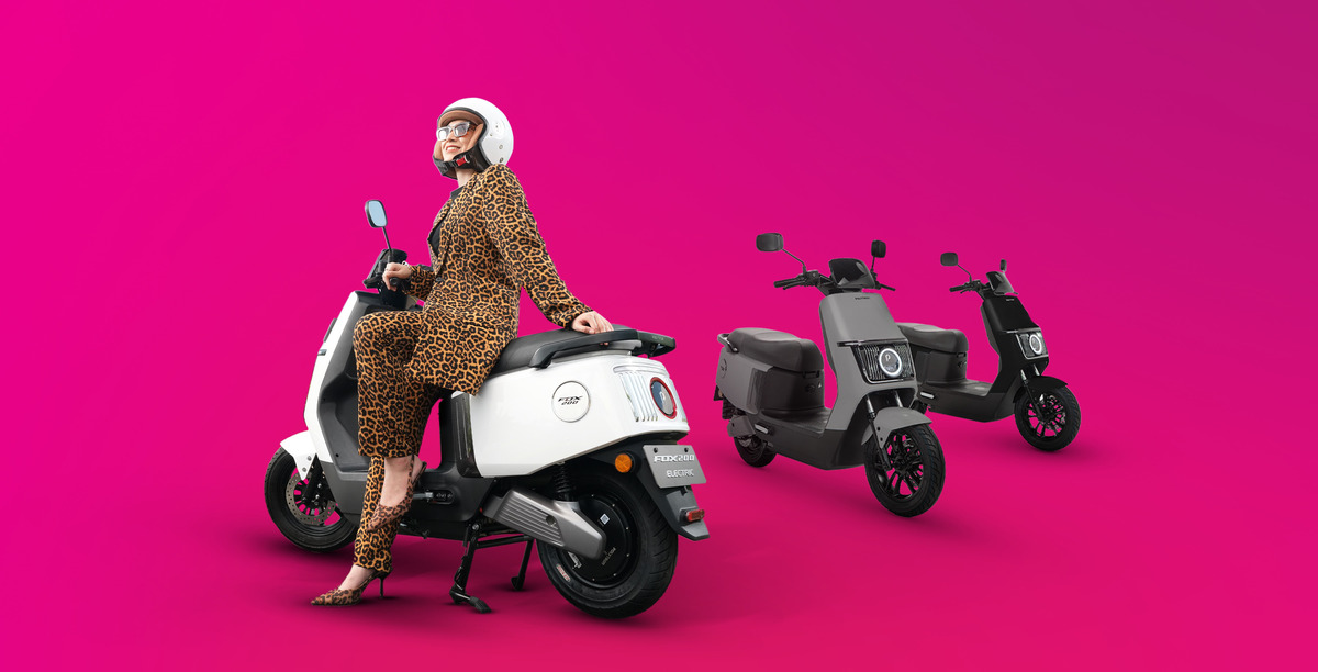 Polytron Fox 200 Sajikan Motor Listrik Ringan dan Serba Sat-Set