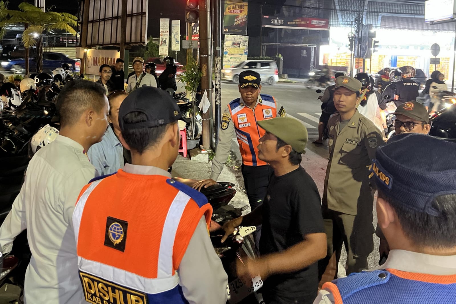 Satgas Parkir Tertibkan Jukir Liar di Purwokerto, Enam Orang Diamankan