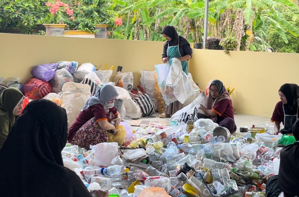 Permasalahan Sampah Plastik di Cilacap, Rumah Tangga Penyumbang Terbesar