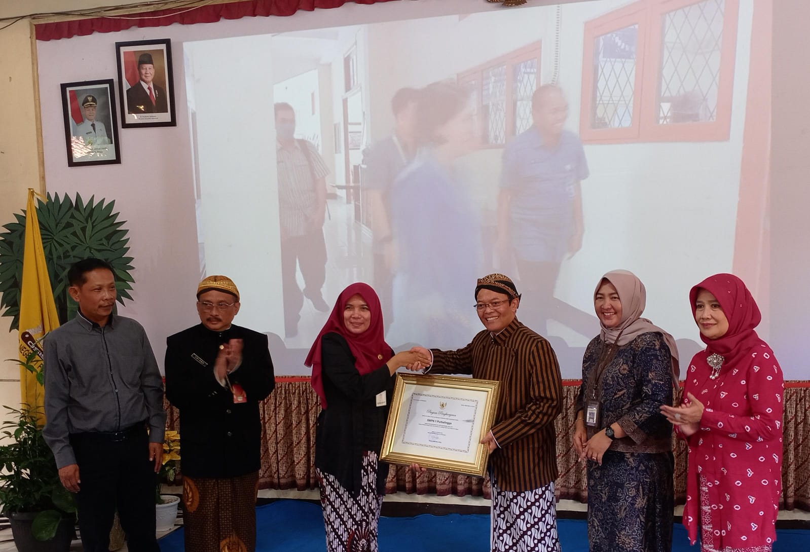 Terbanyak di Indonesia, Lima Sekolah Dapatkan Program Unggulan Bidang Pendidikan