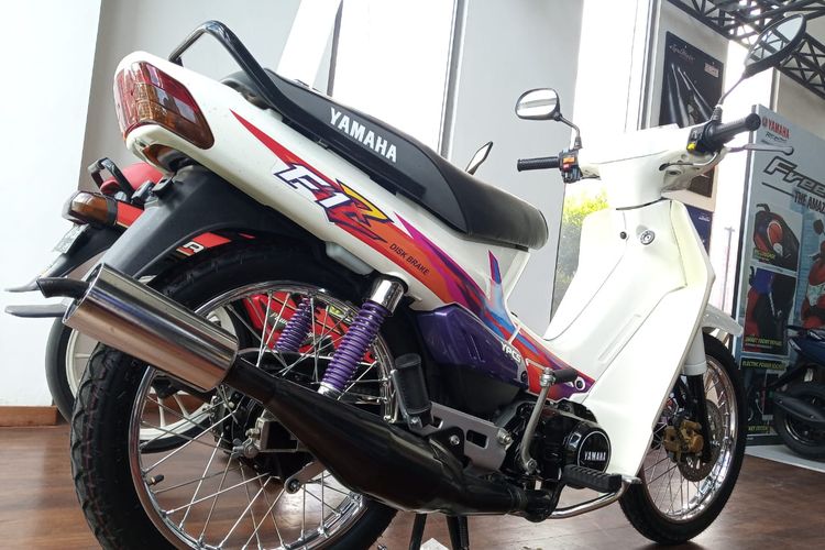 Harga Motor Yamaha Fiz R Bekas Bikin Geleng-Geleng! Apa yang Membuatnya Begitu Berharga?