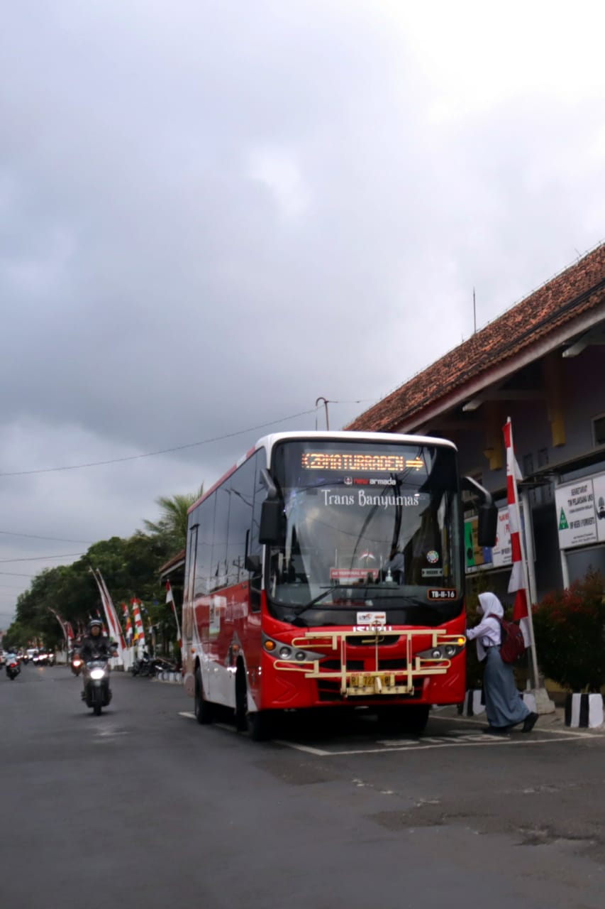 Bus Pariwisata Akan Menuju Dermaga Tambaknegara