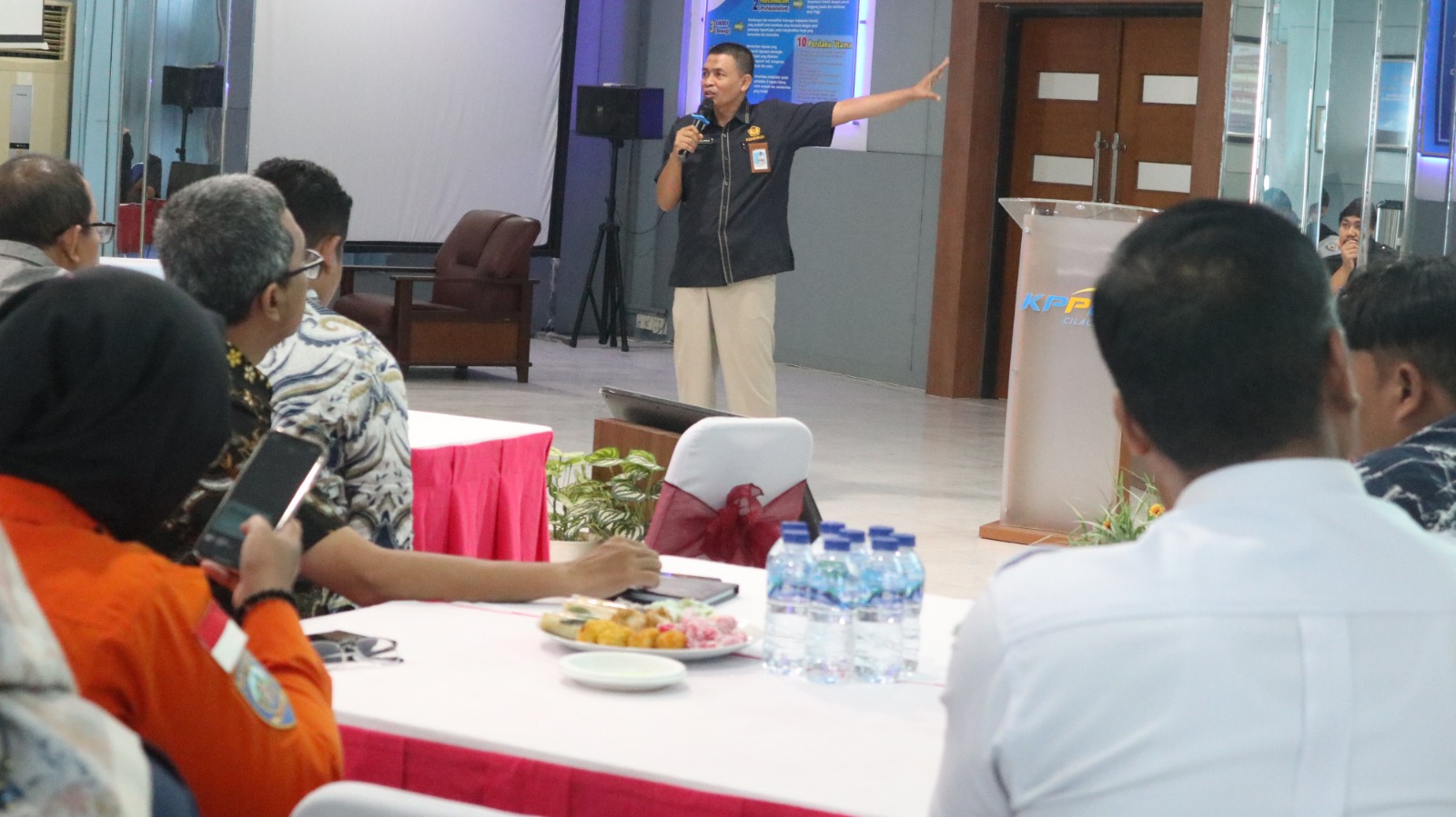 KPPN Cilacap Adakan Stakeholder Day dan Forum Konsultasi Publik