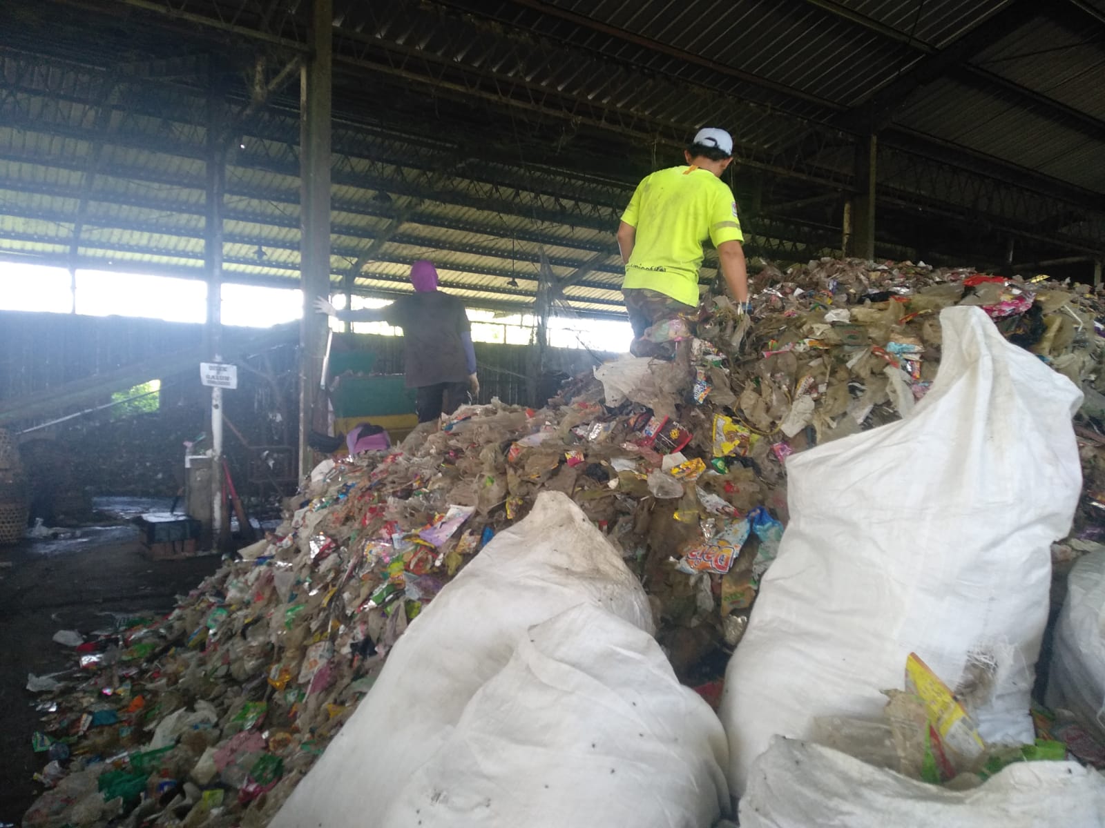 RDF TPST Sumpiuh Banyumas Menumpuk, Gandeng Pihak Ketiga