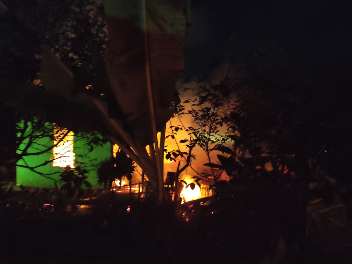 Kompor Meledak Saat Rebus Cilok, Rumah di Wangon Ludes Terbakar