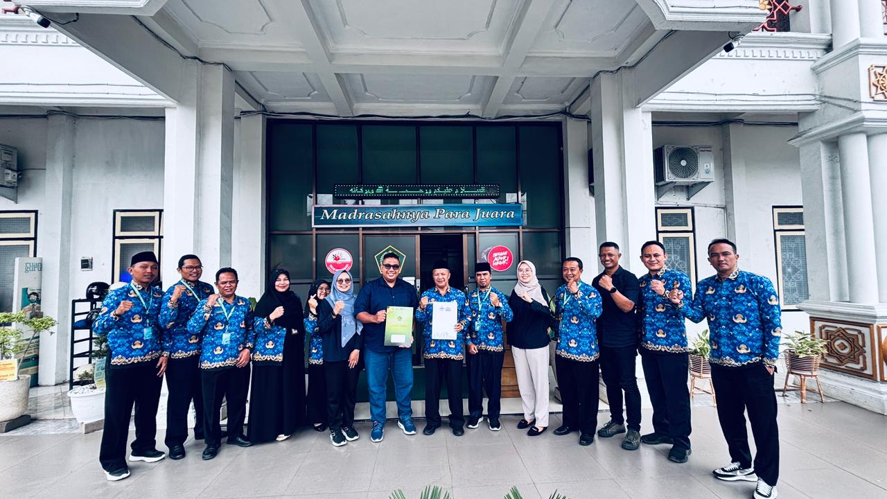 IKOR FKIP UMP Jalin Kerjasama Strategis dengan MAN 2 Banjarnegara : Siapkan Generasi Olahragawan Beprestasi