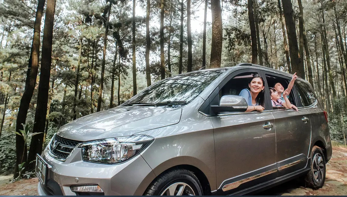 6 Mobil Tangguh untuk Perjalanan Jauh yang Nyaman dan Irit