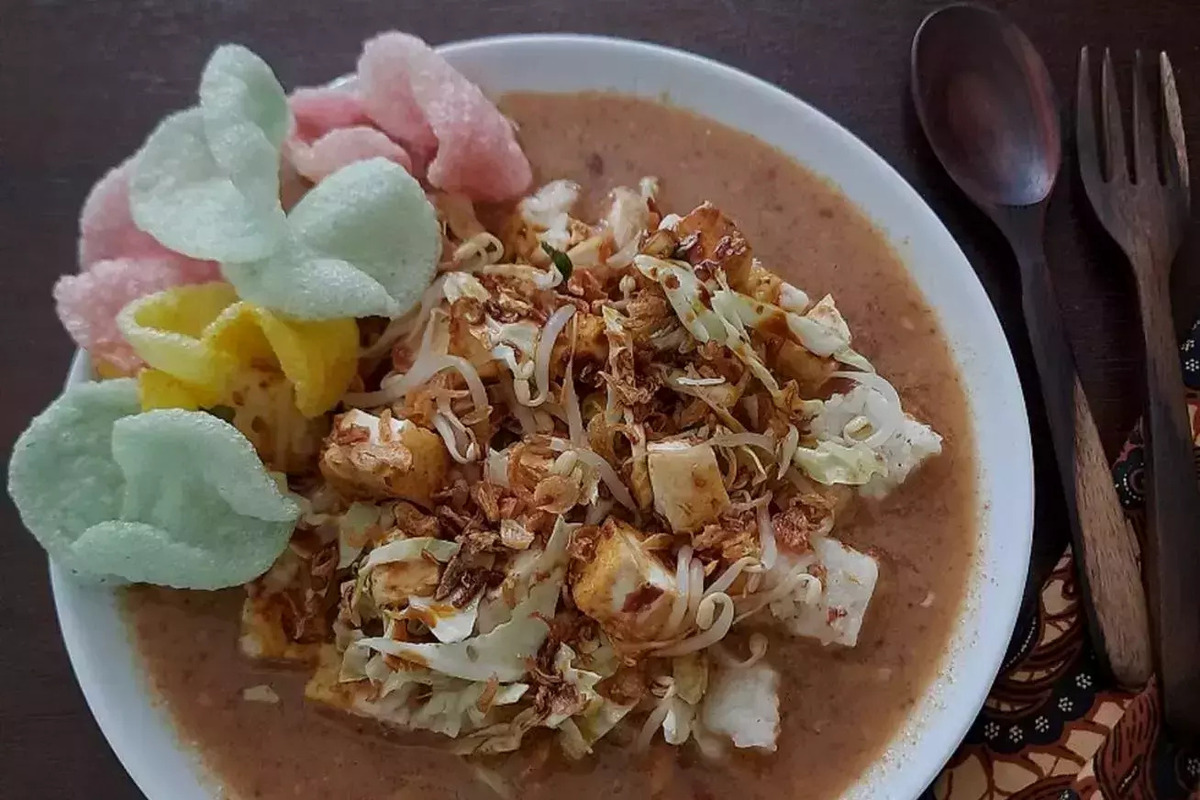 Resep Kupat Tahu Simple Untuk Makan Malam di Rumah