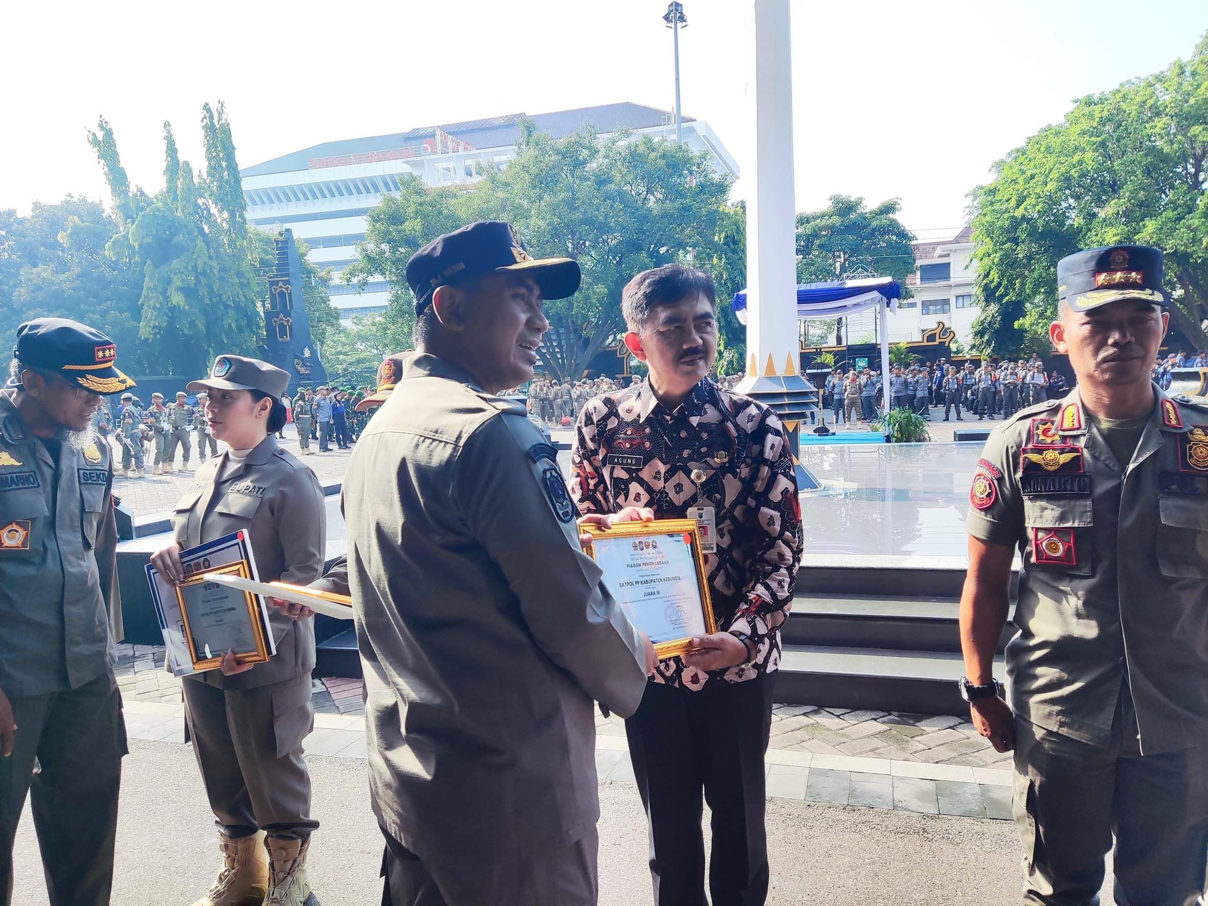 Satpol PP kebumen Raih Juara III Lomba Penegakan Perda Tingkat Jateng