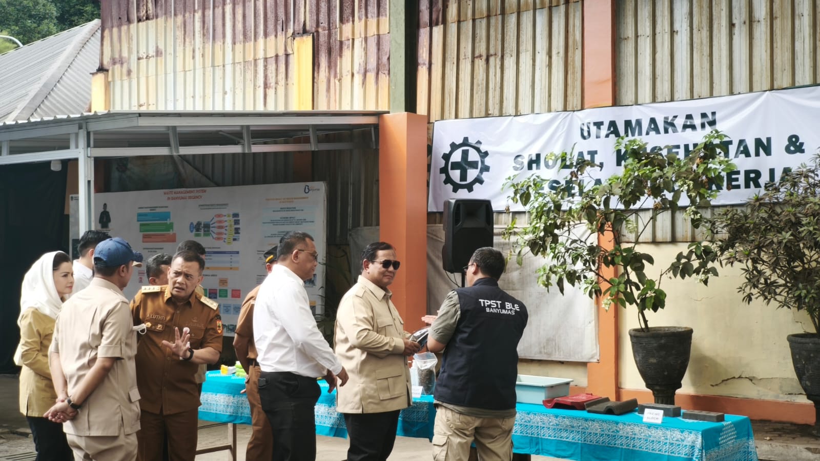 Prabowo Puji Pengolahan Sampah Banyumas, Target Zero Waste Jateng 2028 Didorong dari TPST