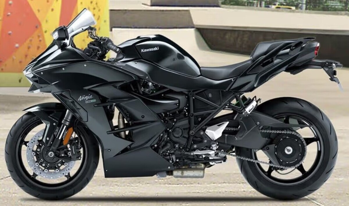 Kawasaki Ninja H2 SX 2025, Motor Touring Masa Kini yang Penuh Fitur Modern