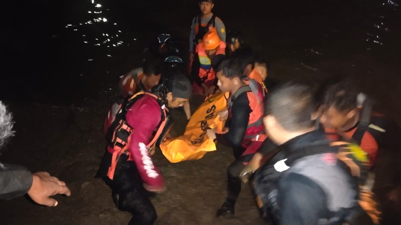 Tidak Kuat Berenang, Seorang Pemuda Tewas Tenggelam di Saluran Induk Sungai Serayu Kebasen