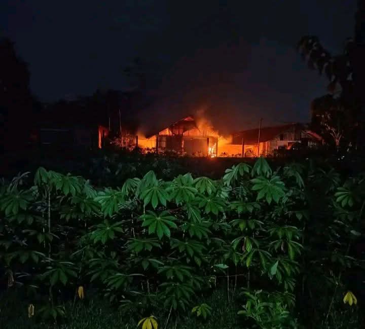 Kandang Ayam di Cilongok Terbakar Dini Hari, Api Diduga Dipicu Korsleting Listrik