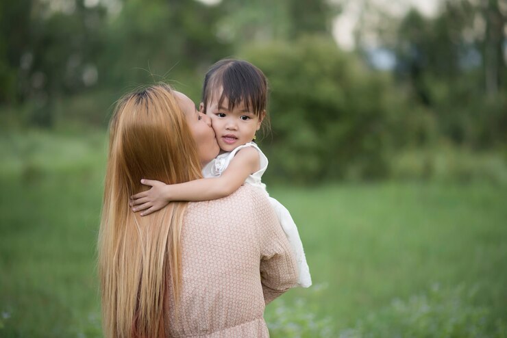 Mengenal Manfaat Memuji Anak dan Bagaimana Melakukannya dengan Bijak!