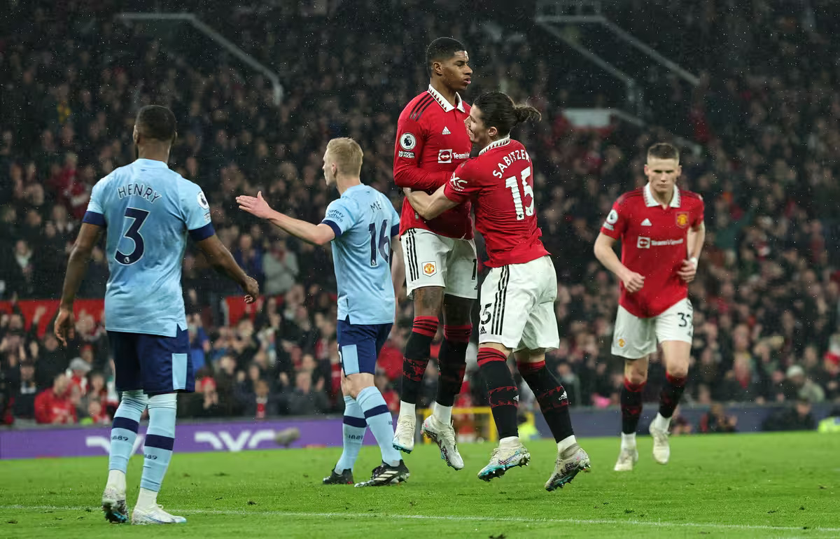 Rating Pemain Manchester United VS Brentford di Liga Inggris: Drama Gol dan Kekecewaan Lini Belakang