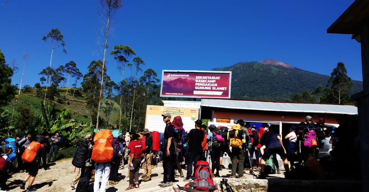 Agustus, Pendaki Bambangan Tembus 2.300 Orang, September Sepekan 250 orang 