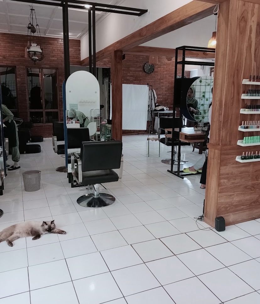 Gussy Salon Purwokerto Hadirkan Perawatan Kecantikan Lengkap dengan Konsep Modern