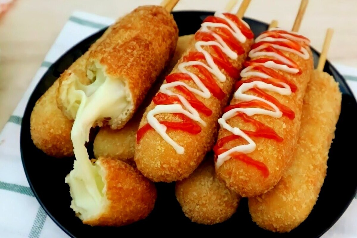 Resep Corndog Mozzarella yang Nikmat Untuk Teman Menonton Drakor