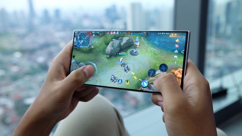 Masih Punya Dua Smartphone? Ini Tandanya Kamu Harus Ganti ke Galaxy S23 Series 5G!