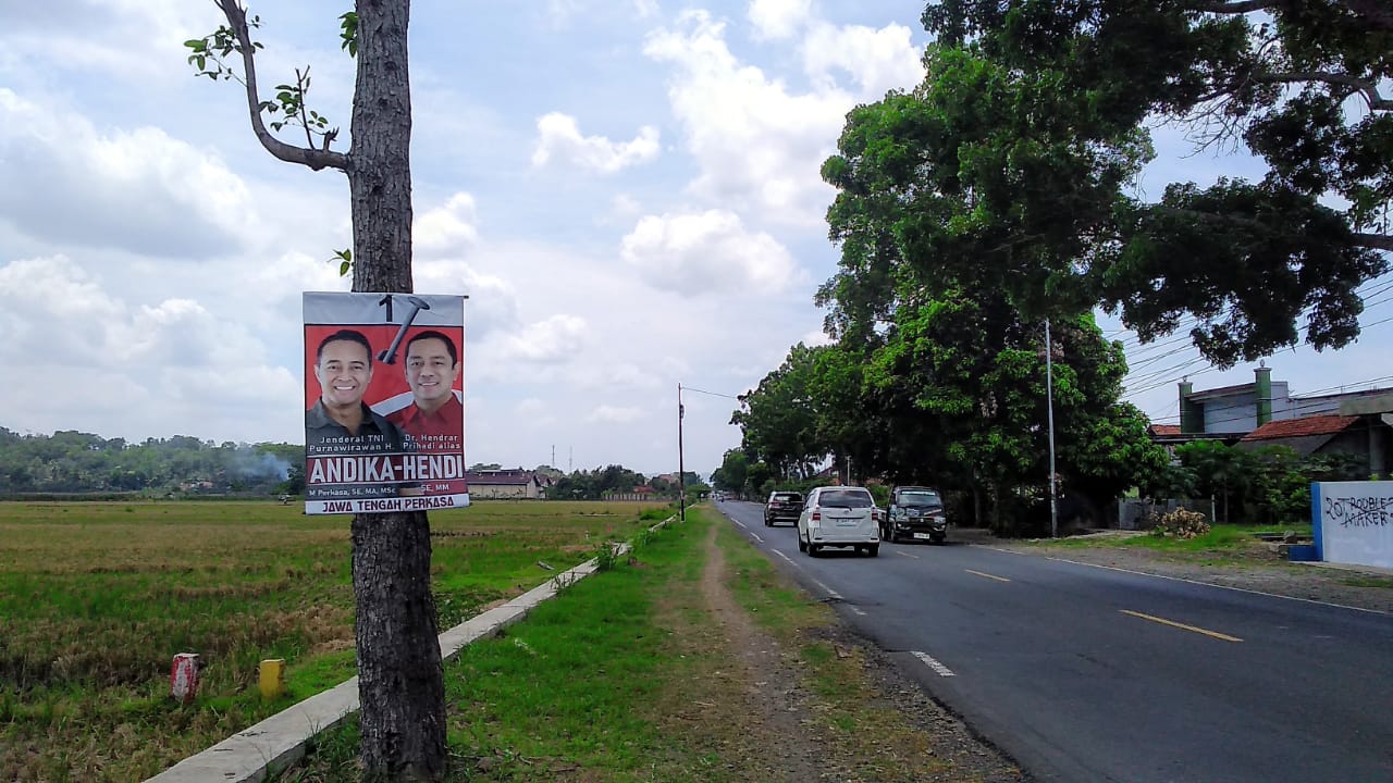 Marak APK Dipaku di Pohon di Wilayah Timur Banyumas