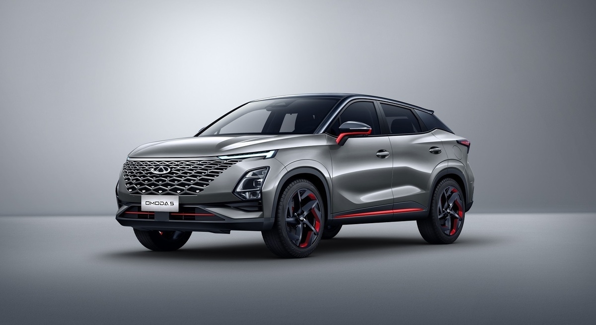 Intip Mobil Chery 5, Crossover Gesit dan Ringkas Untuk Anda