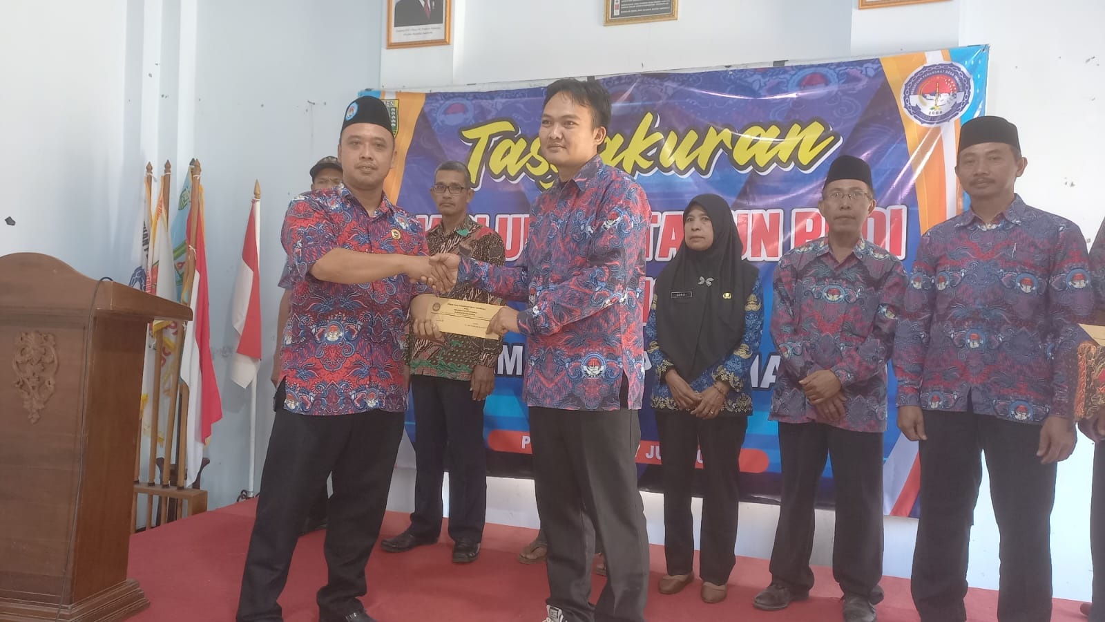 Perangkat Desa Tunggu Janji Pemerintah