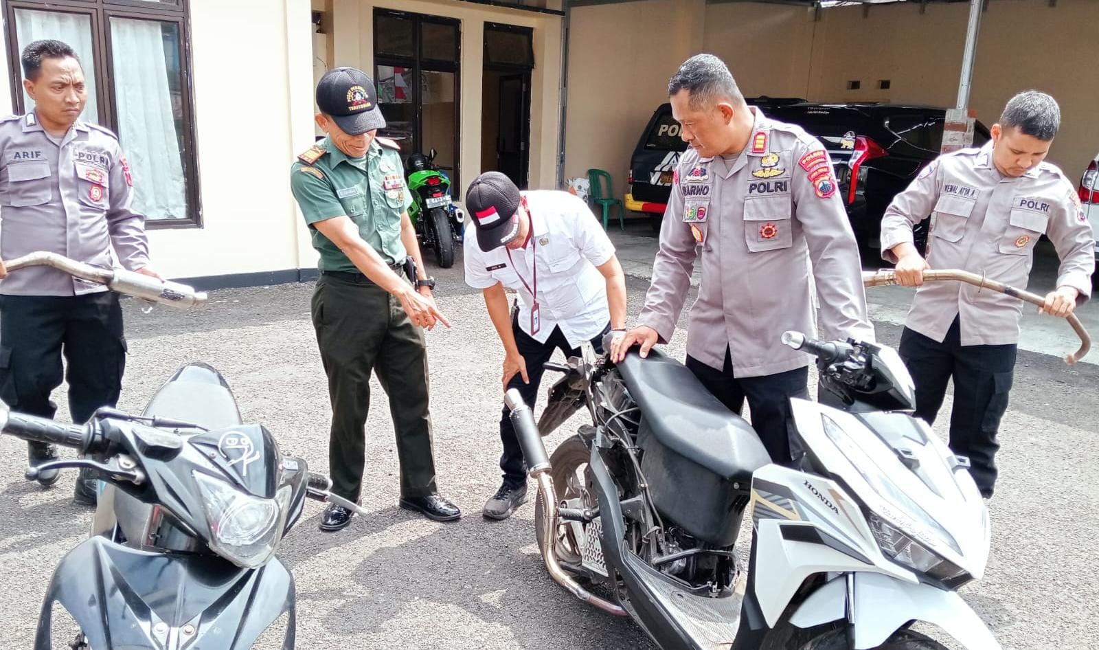 Razia di Sekolah, Polisi Temukan 24 Sepeda Motor Gunakan Knalpot Tidak Sesuai Spesifikasi