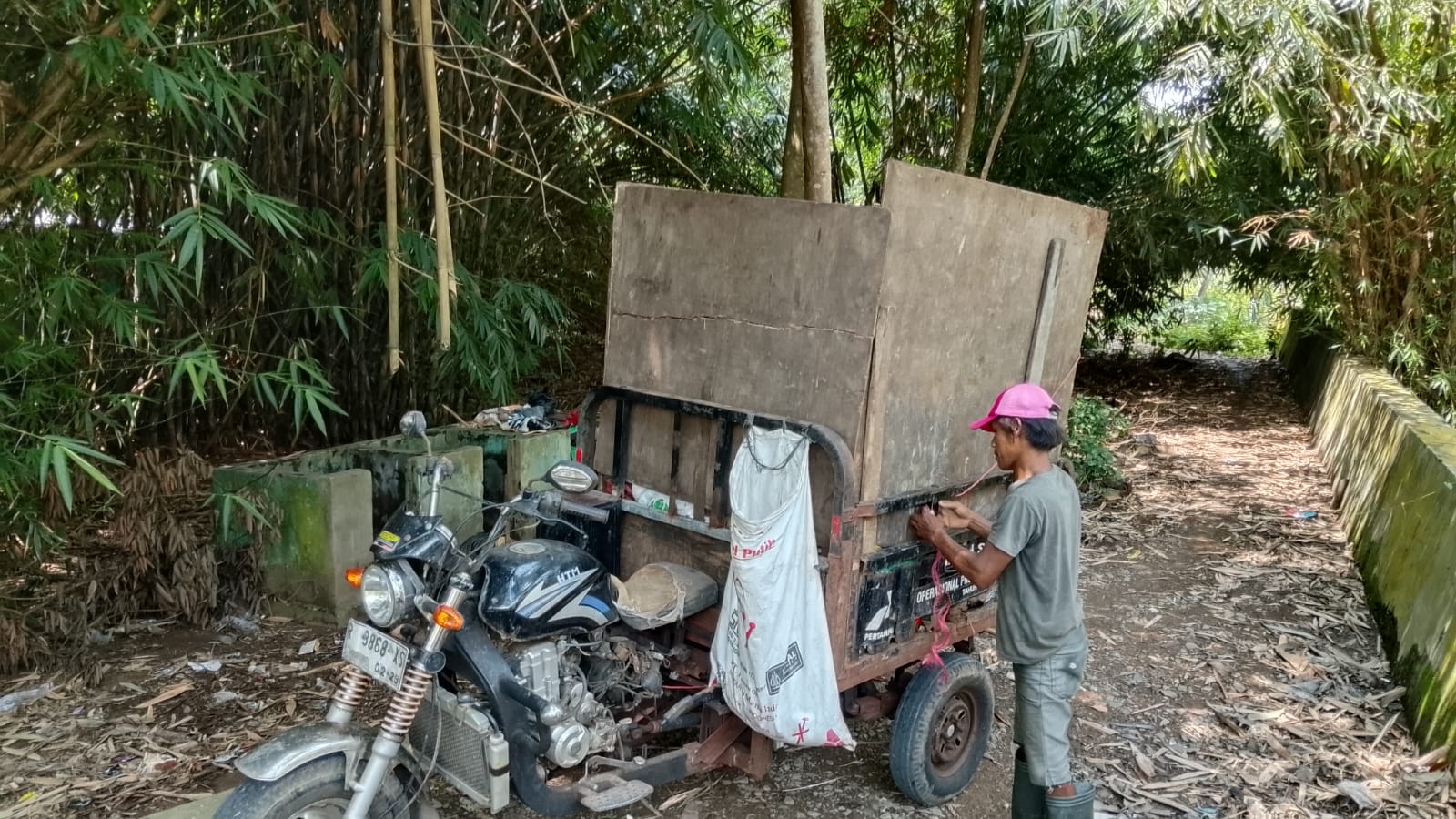 Sampah Lebaran di Sumpiuh Banyumas Tetap Normal, TPST Pastikan Pengelolaan Berjalan Optimal