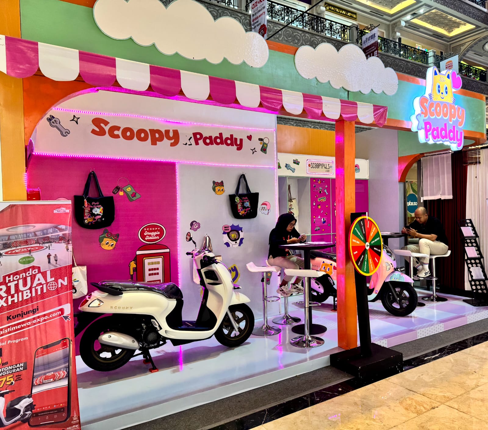 AHM Gandeng Brand Lokal Paddy Luncurkan Scoopy Edisi Spesial